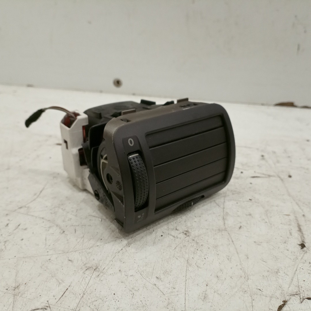 Difusor de ar VOLKSWAGEN PASSAT (3B3) | 00 - 05 Imagem-1