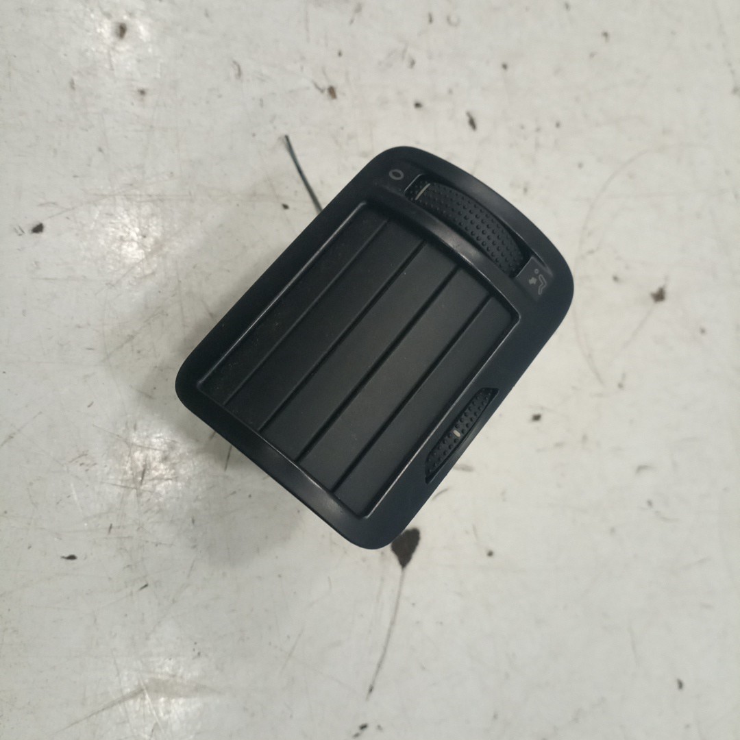 Difusor de ar VOLKSWAGEN PASSAT (3B3) | 00 - 05 Imagem-2
