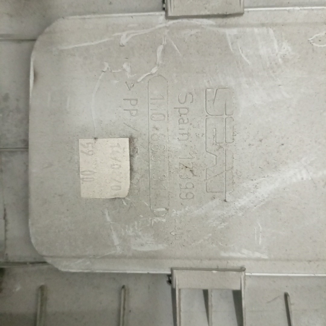 Moldura de pilar A SEAT LEON (1M1) | 99 - 06 Imagem-3