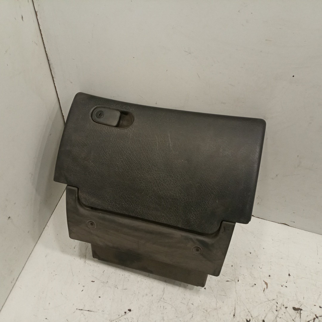 Porta luvas OPEL VECTRA B (J96) | 95 - 04