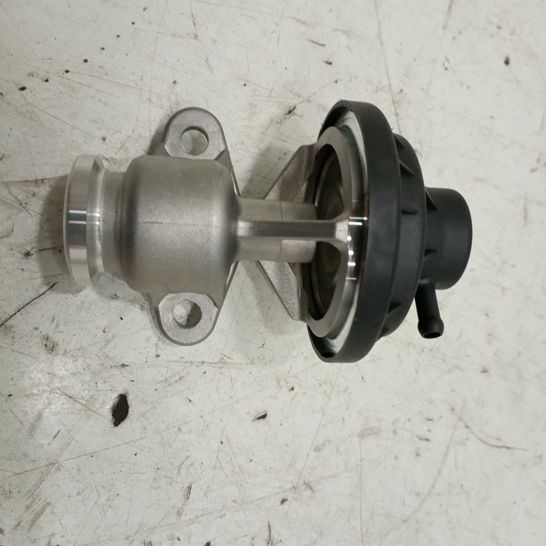 Válvula EGR VOLKSWAGEN CADDY III Caixa (2KA, 2KH, 2CA, 2CH) | 04 - 15 Imagem-2