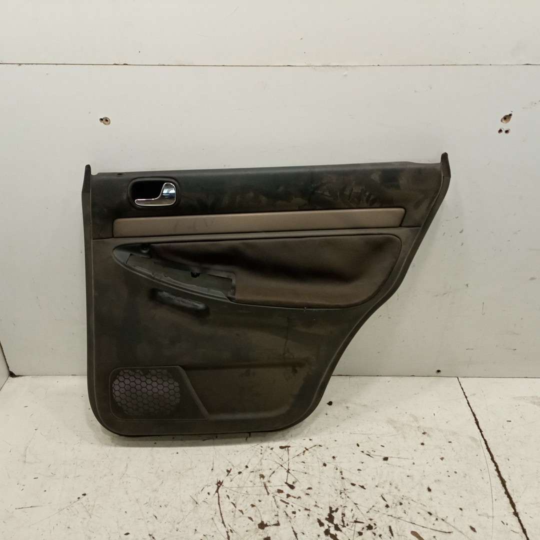 Quartela de porta trás direita AUDI A4 (8D2, B5) | 94 - 01