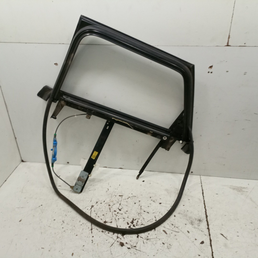Elevador Trás Direito Manual AUDI A4 Avant (8E5, B6) | 00 - 05