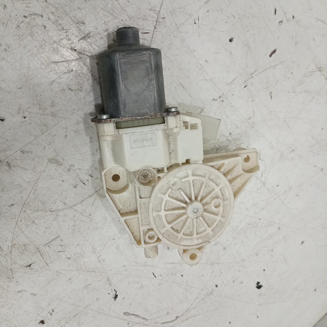 Motor de vidro frente esquerdo MERCEDES-BENZ A-CLASS (W176) | 12 - 18 Imagem-2