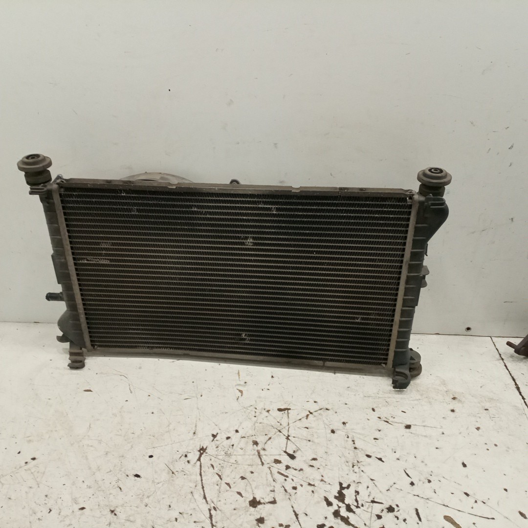 Radiador da Água FORD FOCUS (DAW, DBW) | 98 - 09