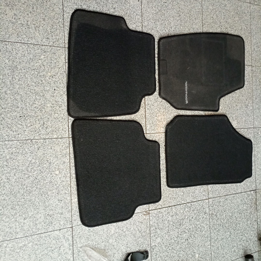 Conjunto de 4 tapetes SKODA ROOMSTER (5J) | 06 - 15 Imagem-2