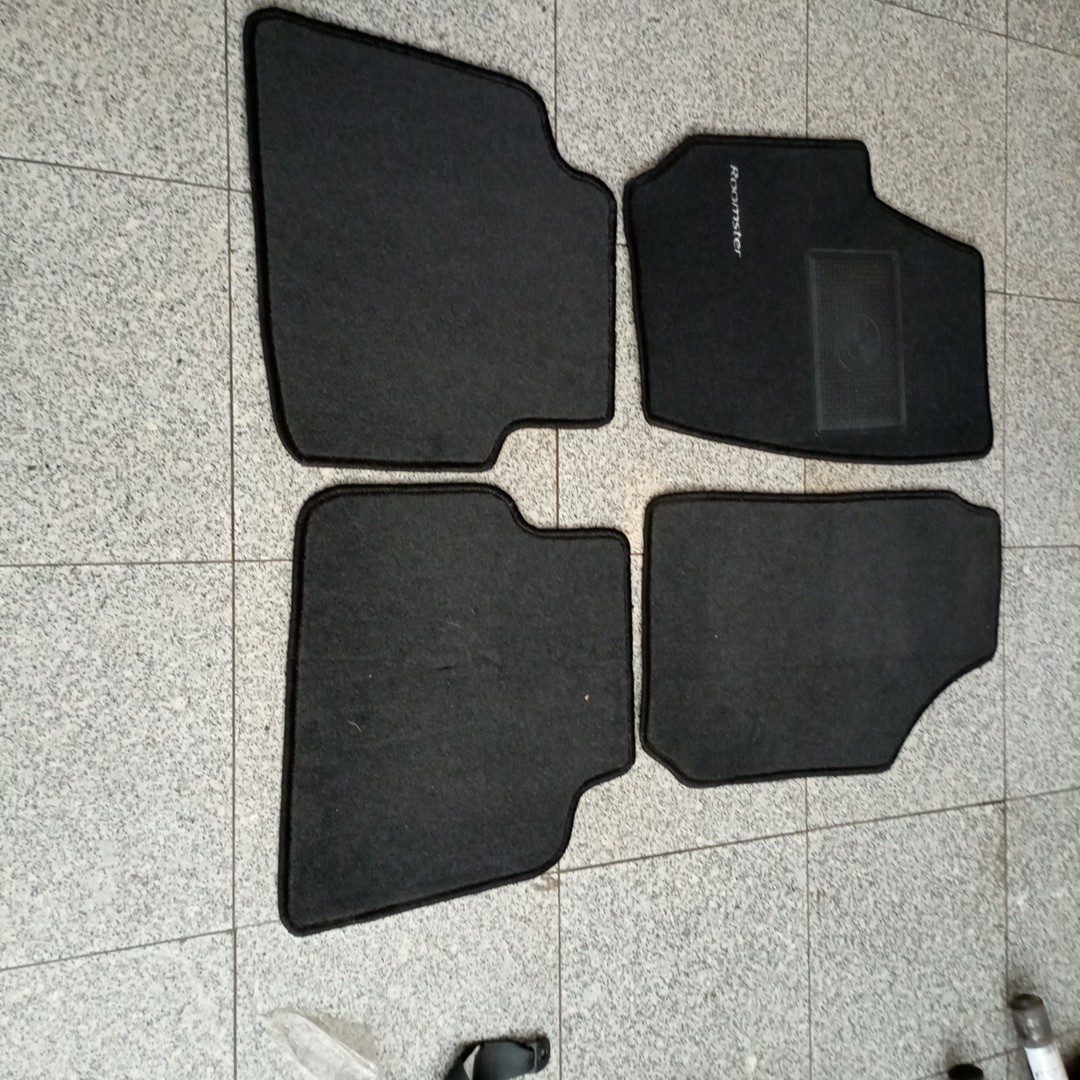 Conjunto de 4 tapetes SKODA ROOMSTER (5J) | 06 - 15 Imagem-3