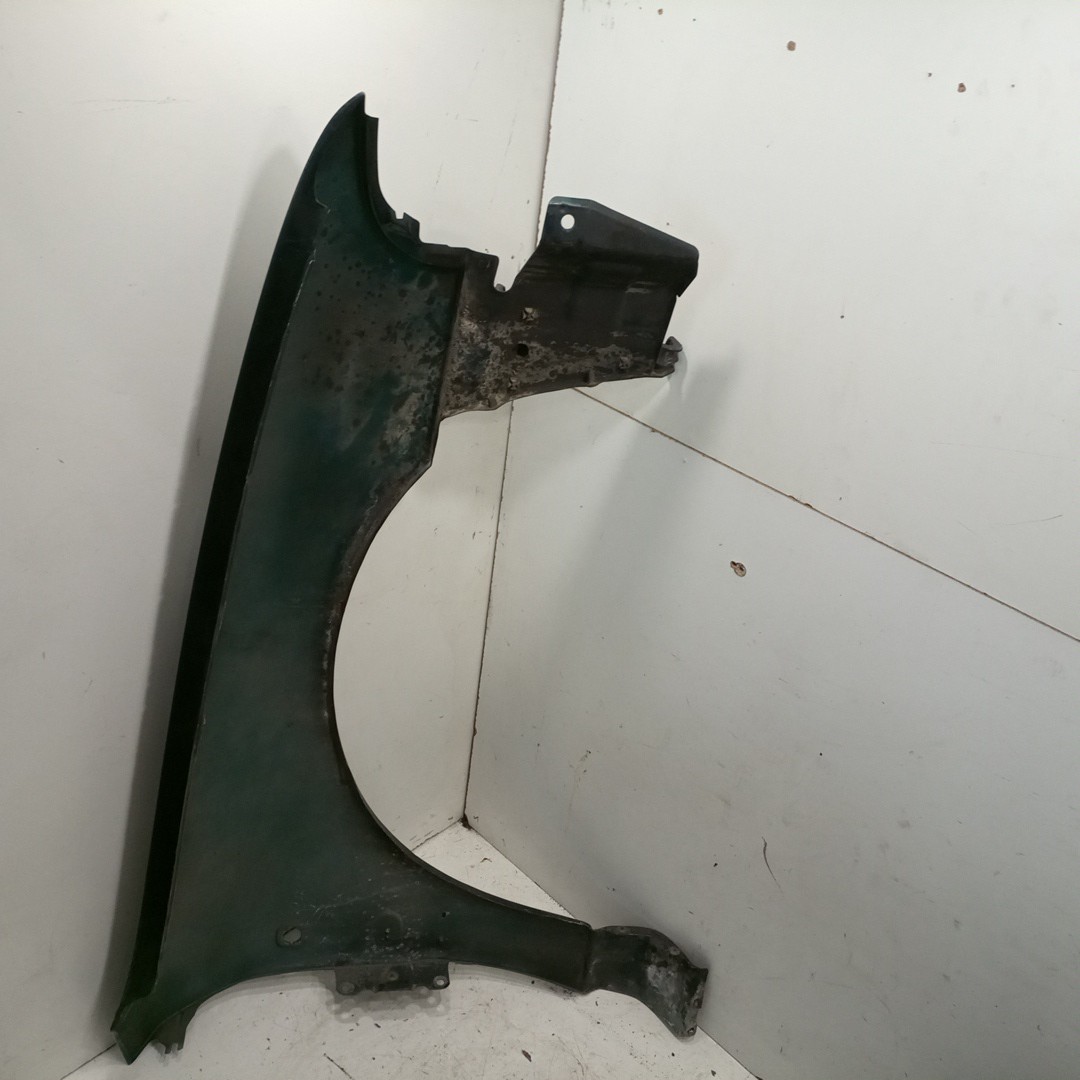 Guarda Lamas Esquerdo AUDI A4 Avant (8D5, B5) | 94 - 02 Imagem-3