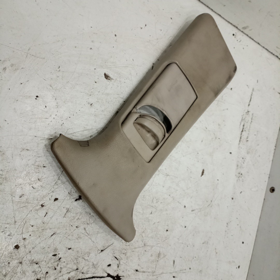 Moldura de pilar B AUDI A4 Avant (8D5, B5) | 94 - 02