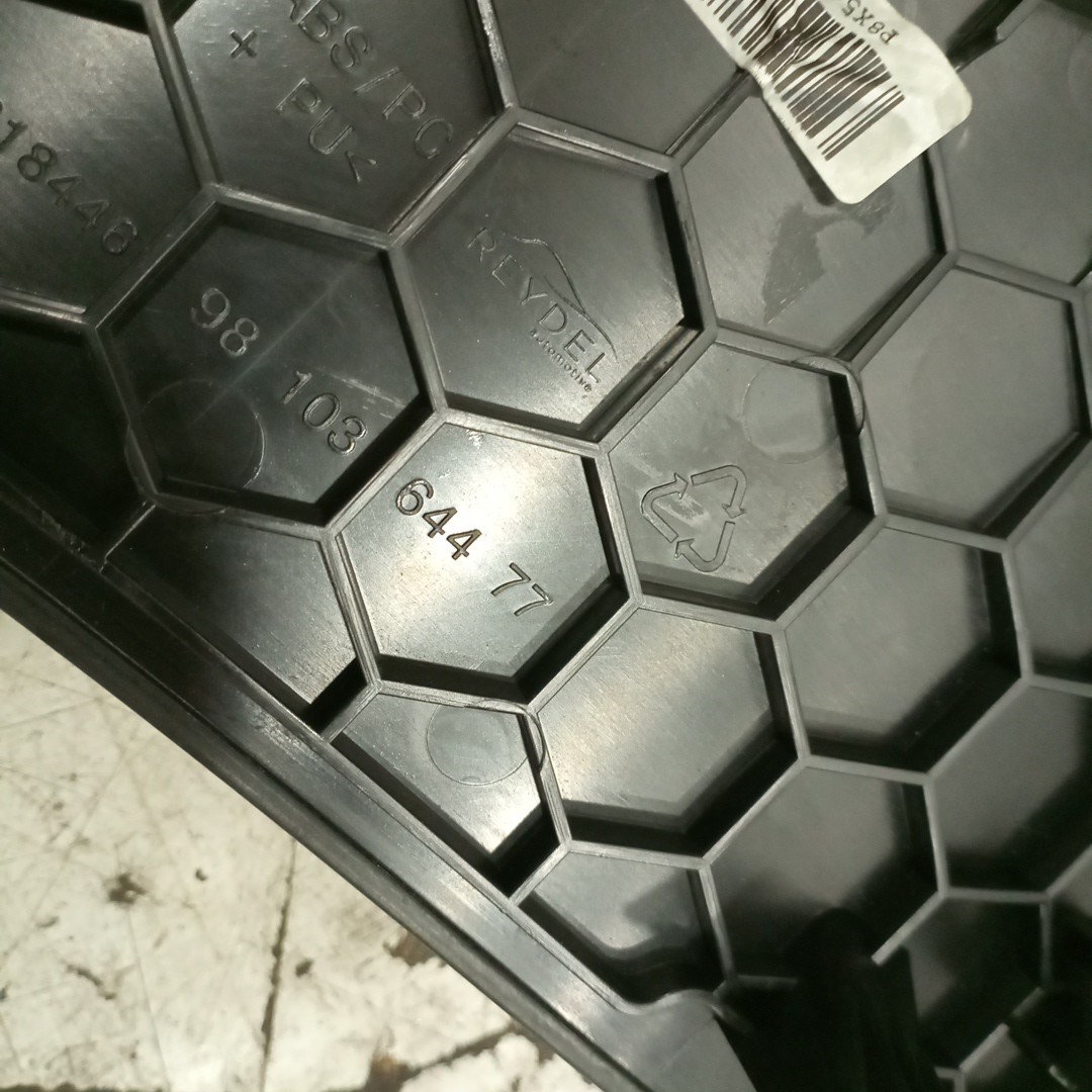 Aro de quadrante PEUGEOT 5008 II | 16 -  Imagem-3