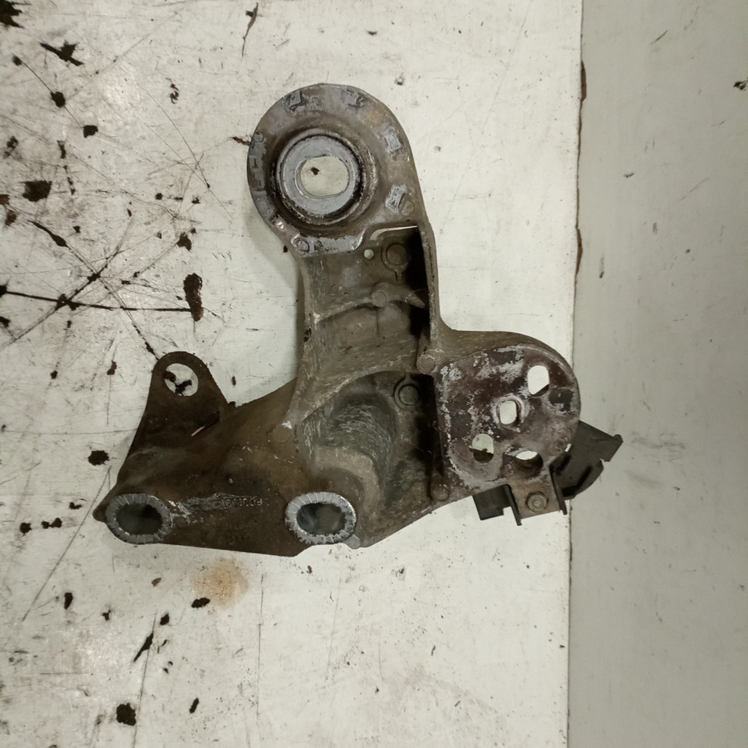 Apoio de motor AUDI A4 Avant (8D5, B5) | 94 - 02 Imagem-1