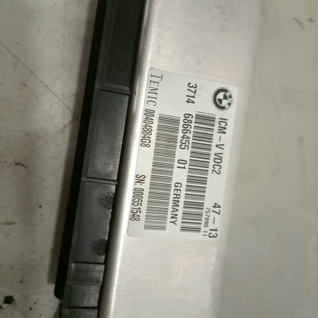 Módulo de suspensão pneumática BMW 5 Touring (F11) | 09 - 17 Imagem-1