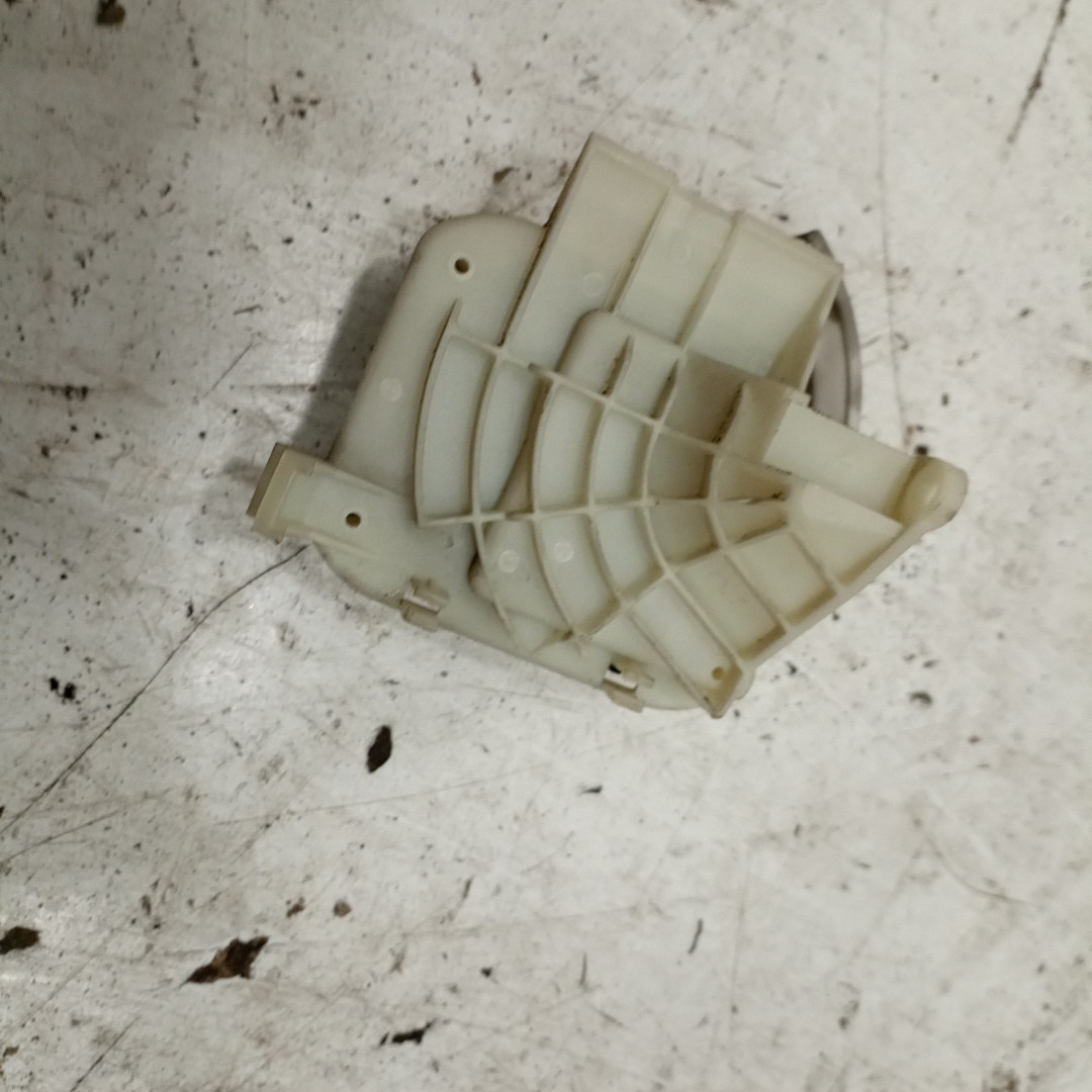 Motores atuadores de sofagem AUDI A4 Avant (8D5, B5) | 94 - 02 Imagem-2