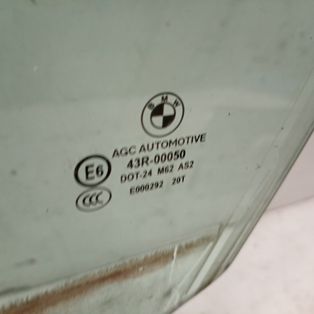 Vidro de Porta Frente Esquerdo BMW 5 Touring (F11) | 09 - 17 Imagem-1