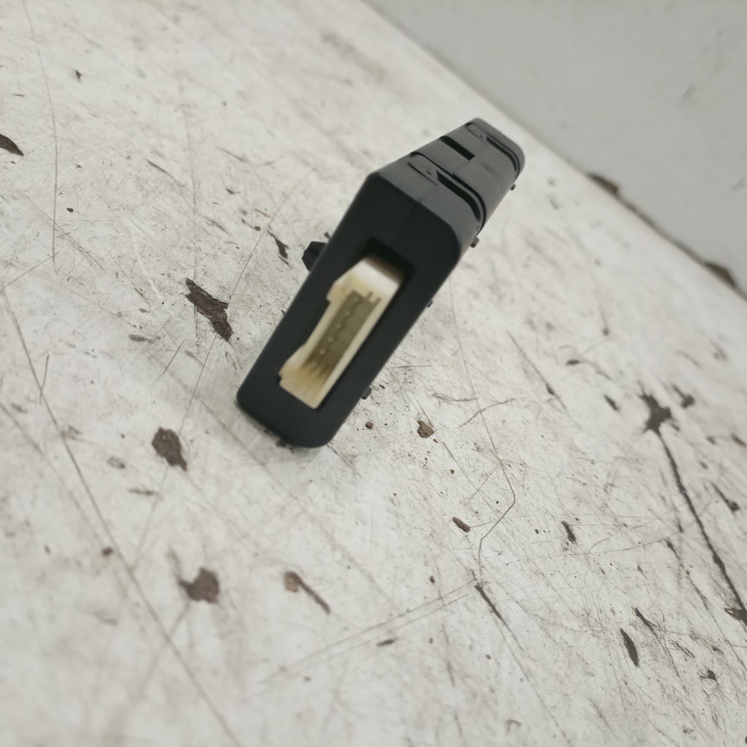 Amplificador de antena BMW 5 Touring (F11) | 09 - 17 Imagem-3