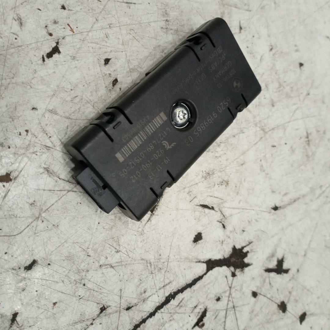 Amplificador de antena BMW 5 Touring (F11) | 09 - 17 Imagem-4