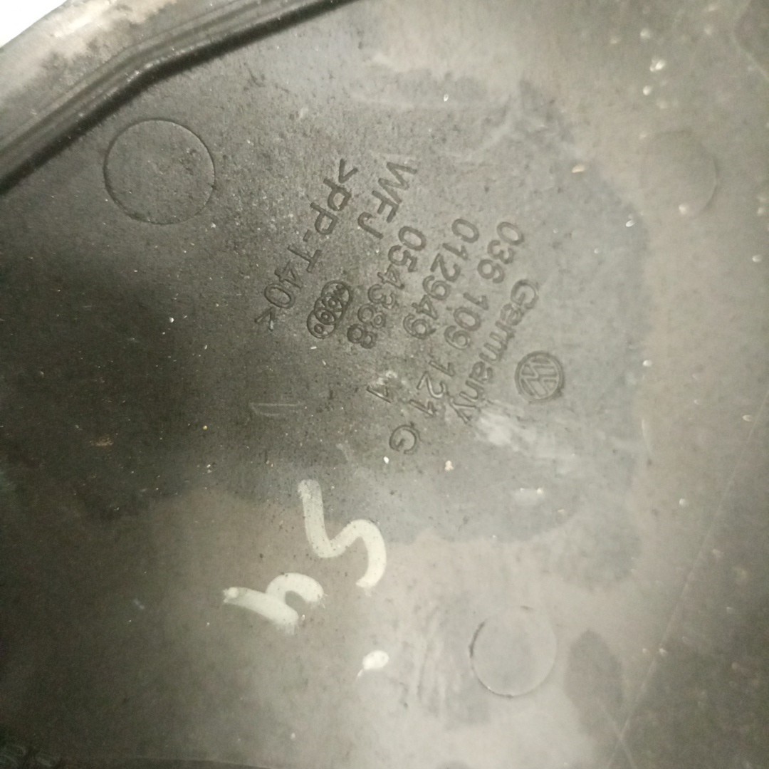 Tampa de distribuição VOLKSWAGEN GOLF IV (1J1) | 97 - 07 Imagem-3