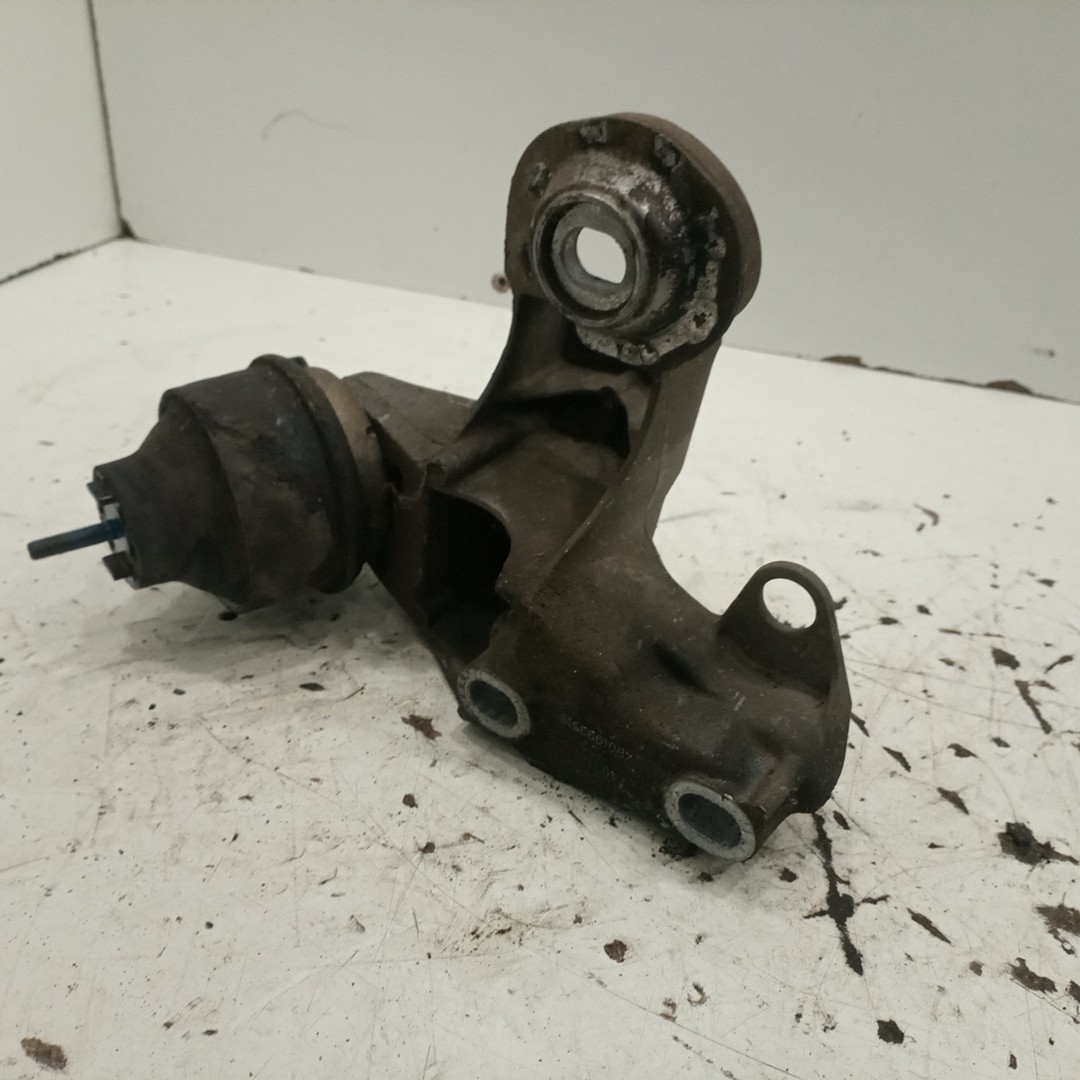 Apoio De Motor VOLKSWAGEN PASSAT Variant (3B5) | 97 - 01