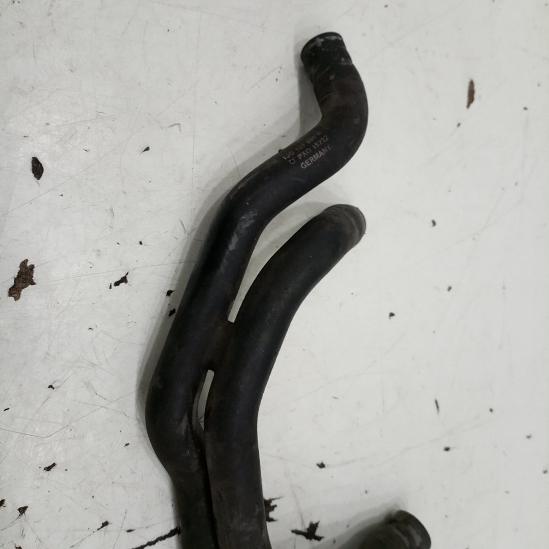 Tubo de Água VOLKSWAGEN PASSAT Variant (3B5) | 97 - 01 Imagem-1