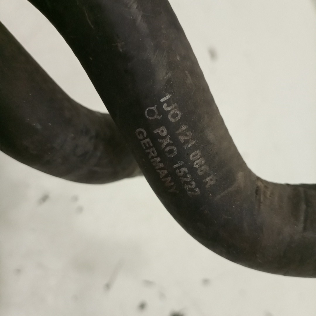 Tubo de Água VOLKSWAGEN PASSAT Variant (3B5) | 97 - 01 Imagem-3