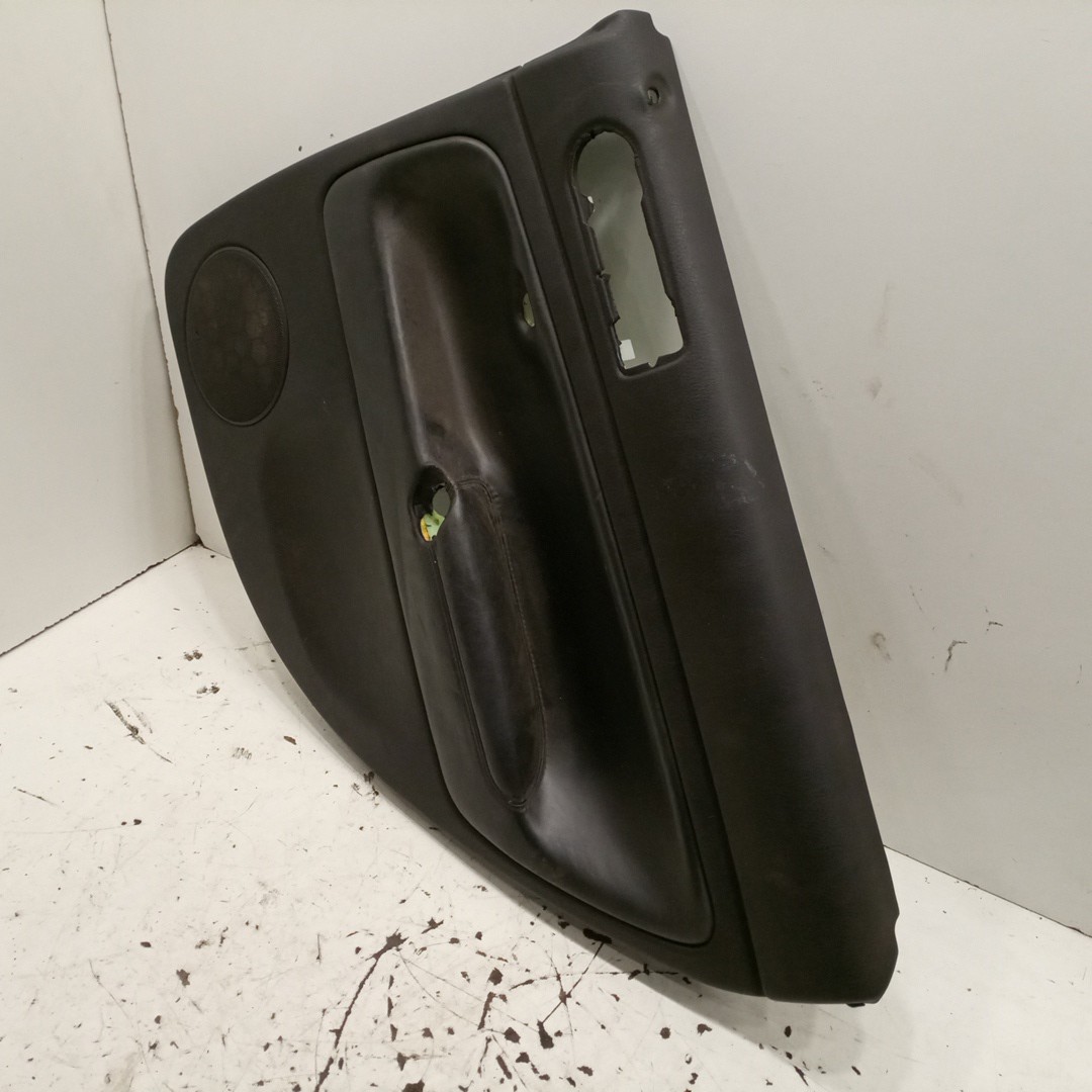 Quartela de porta trás direita VOLKSWAGEN PASSAT Variant (3B5) | 97 - 01 Imagem-1