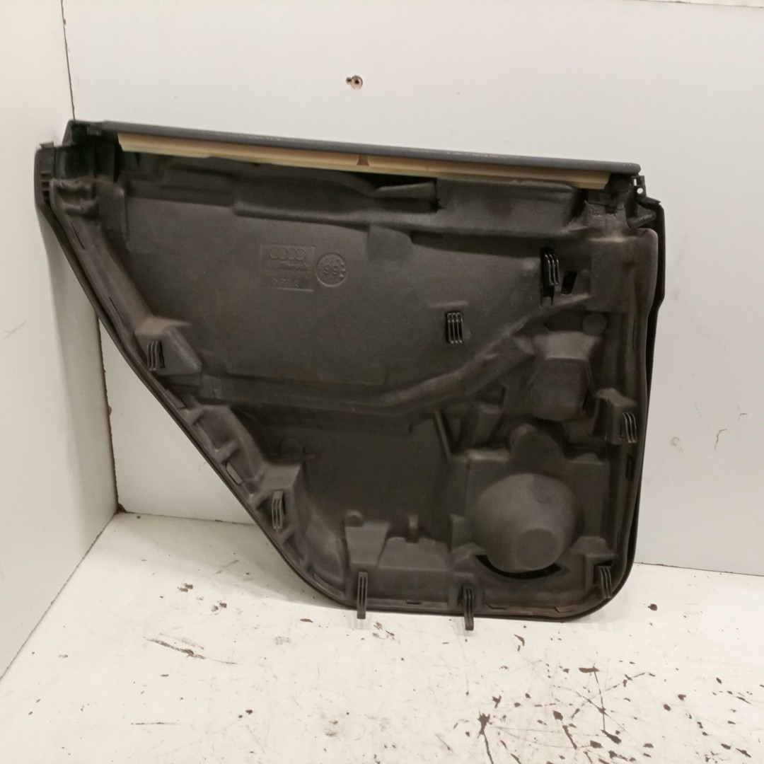 Quartela de porta trás direita AUDI A3 (8L1) | 96 - 06 Imagem-2