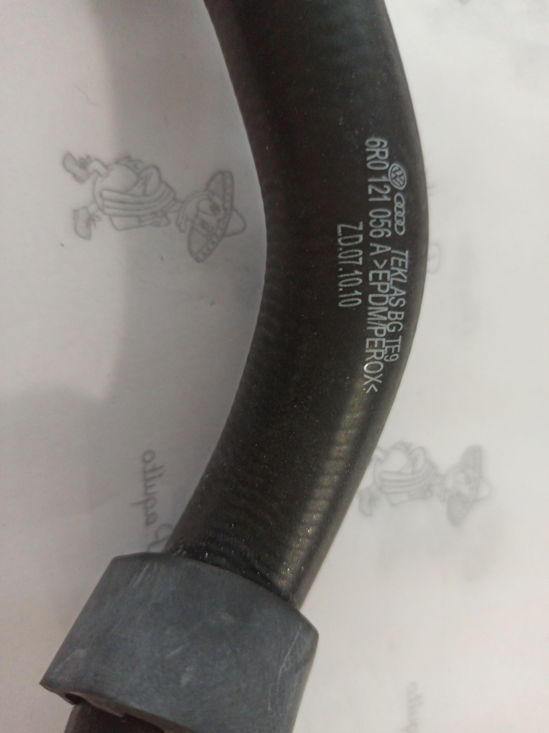 Tubo de Água AUDI A4 (8E2, B6) | 00 - 05 Imagem-1