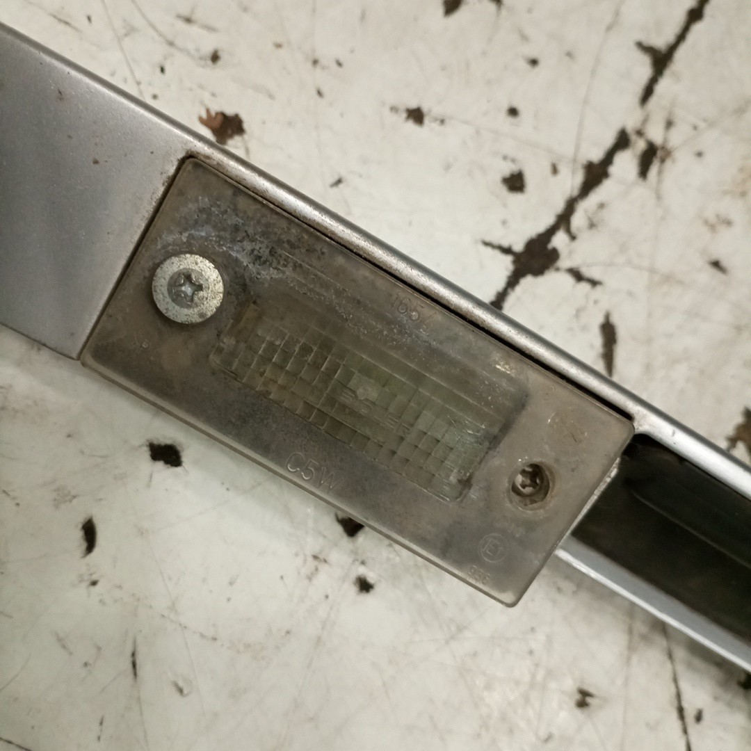 Friso da Porta da Mala AUDI A4 Avant (8D5, B5) | 94 - 02 Imagem-2