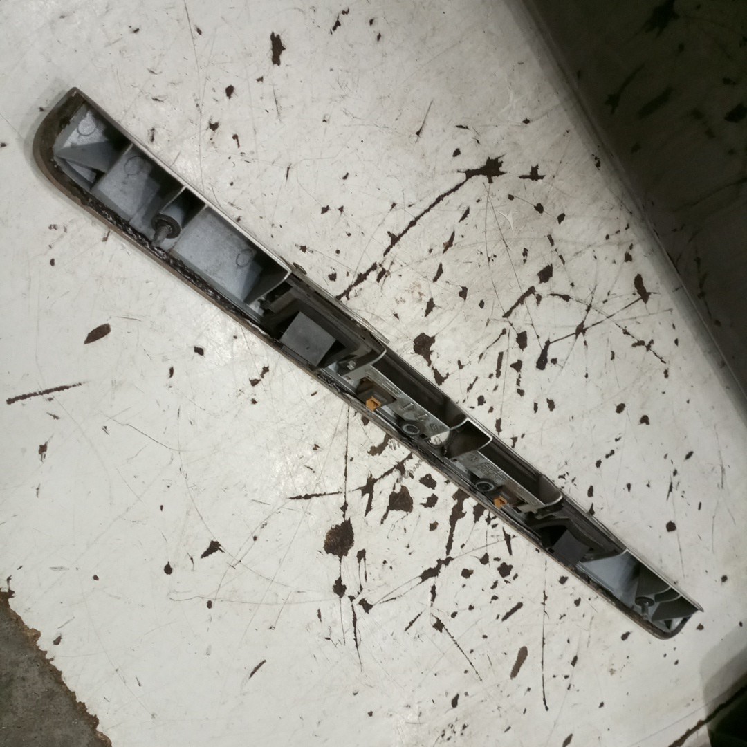 Friso da Porta da Mala AUDI A4 Avant (8D5, B5) | 94 - 02 Imagem-3