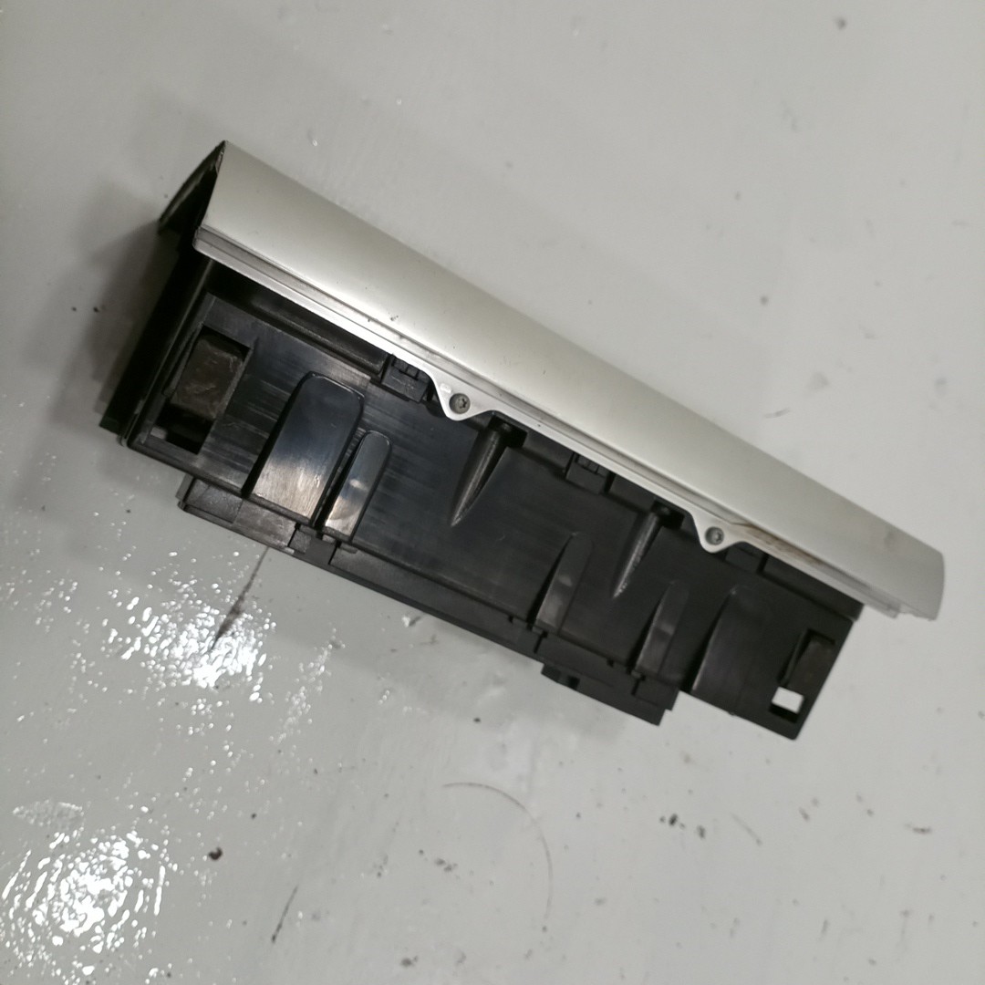 Comutador de Sofagem / Ar Condicionado AUDI A4 Avant (8E5, B6) | 00 - 05 Imagem-4