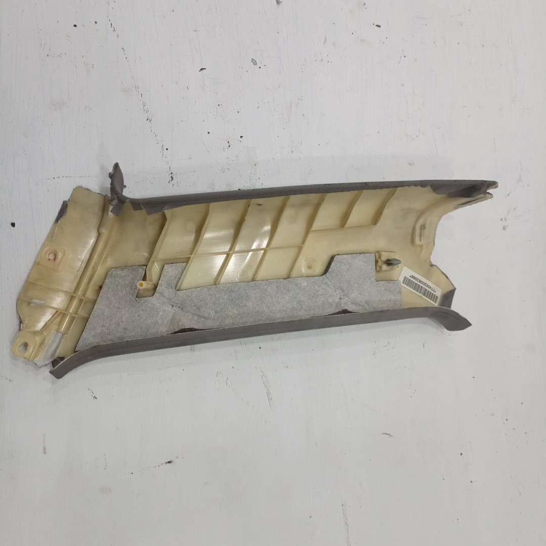 Moldura de pilar C esquerda AUDI A4 Avant (8E5, B6) | 00 - 05 Imagem-2