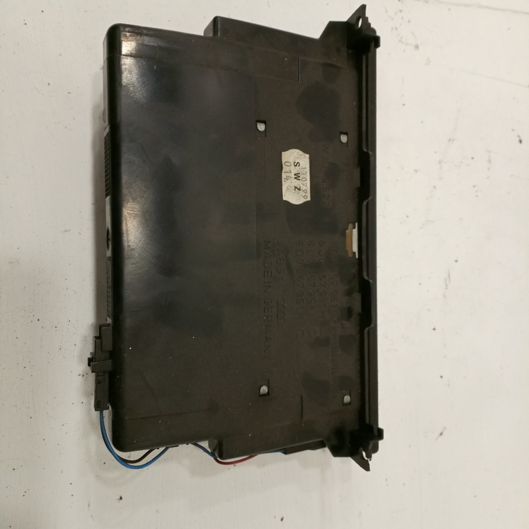 Cinzeiro AUDI A4 Avant (8D5, B5) | 94 - 02