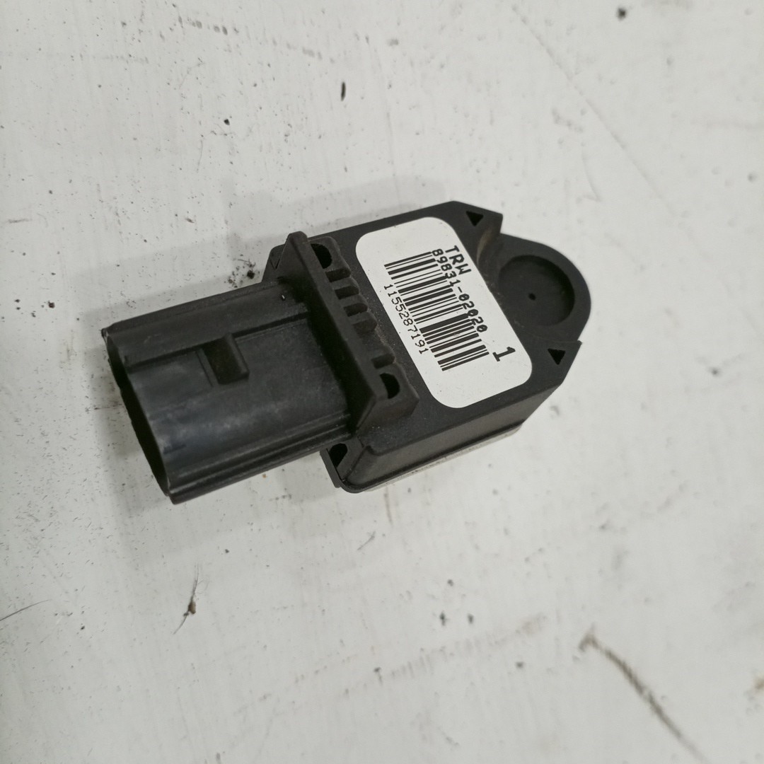 Sensor de Impacto TOYOTA AVENSIS (_T25_) | 03 - 08