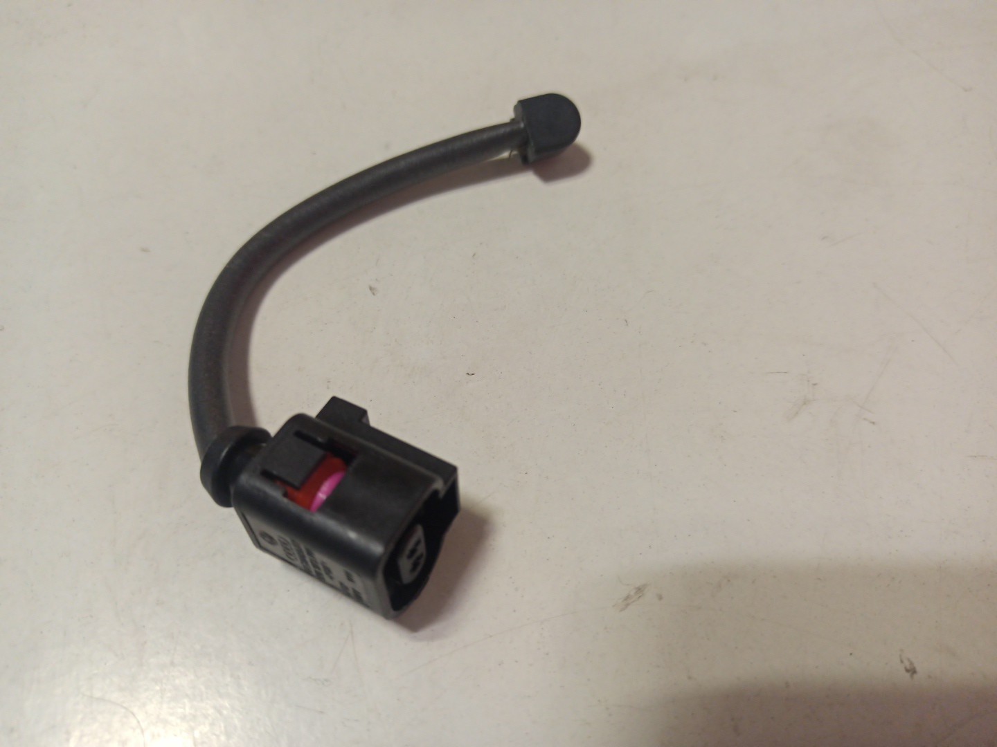 Sensor do pedal de travão VOLKSWAGEN TOUAREG (7P5, 7P6) | 10 - 18 Imagem-1