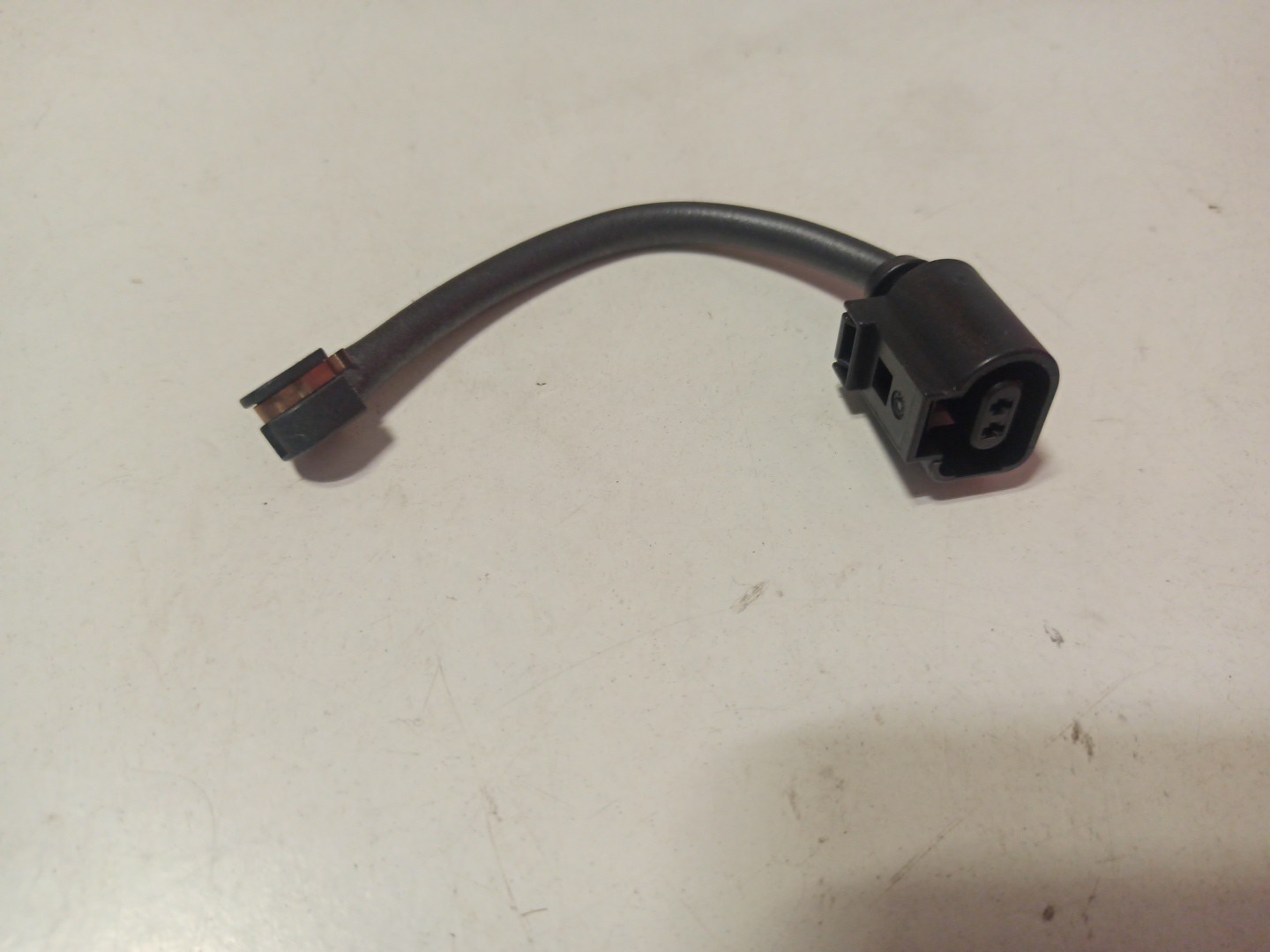 Sensor do pedal de travão VOLKSWAGEN TOUAREG (7P5, 7P6) | 10 - 18 Imagem-2