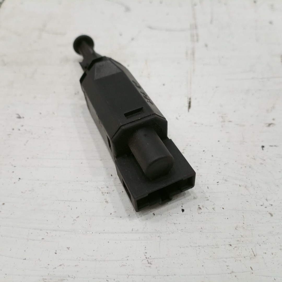 Botão de luz de travão VOLKSWAGEN GOLF IV (1J1) | 97 - 07 Imagem-2