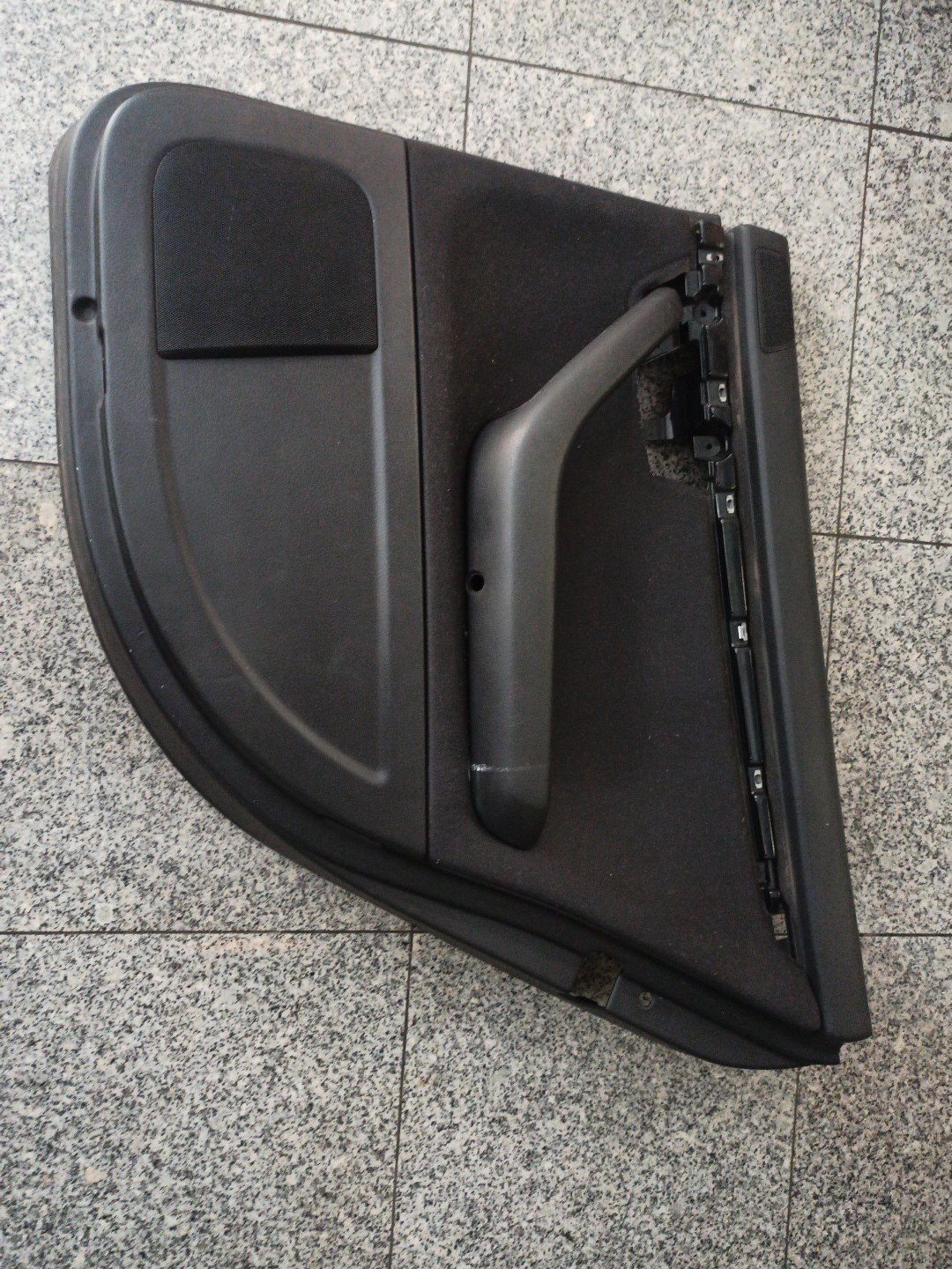 Quartela de porta trás direita AUDI A4 Avant (8E5, B6) | 00 - 05 Imagem-1