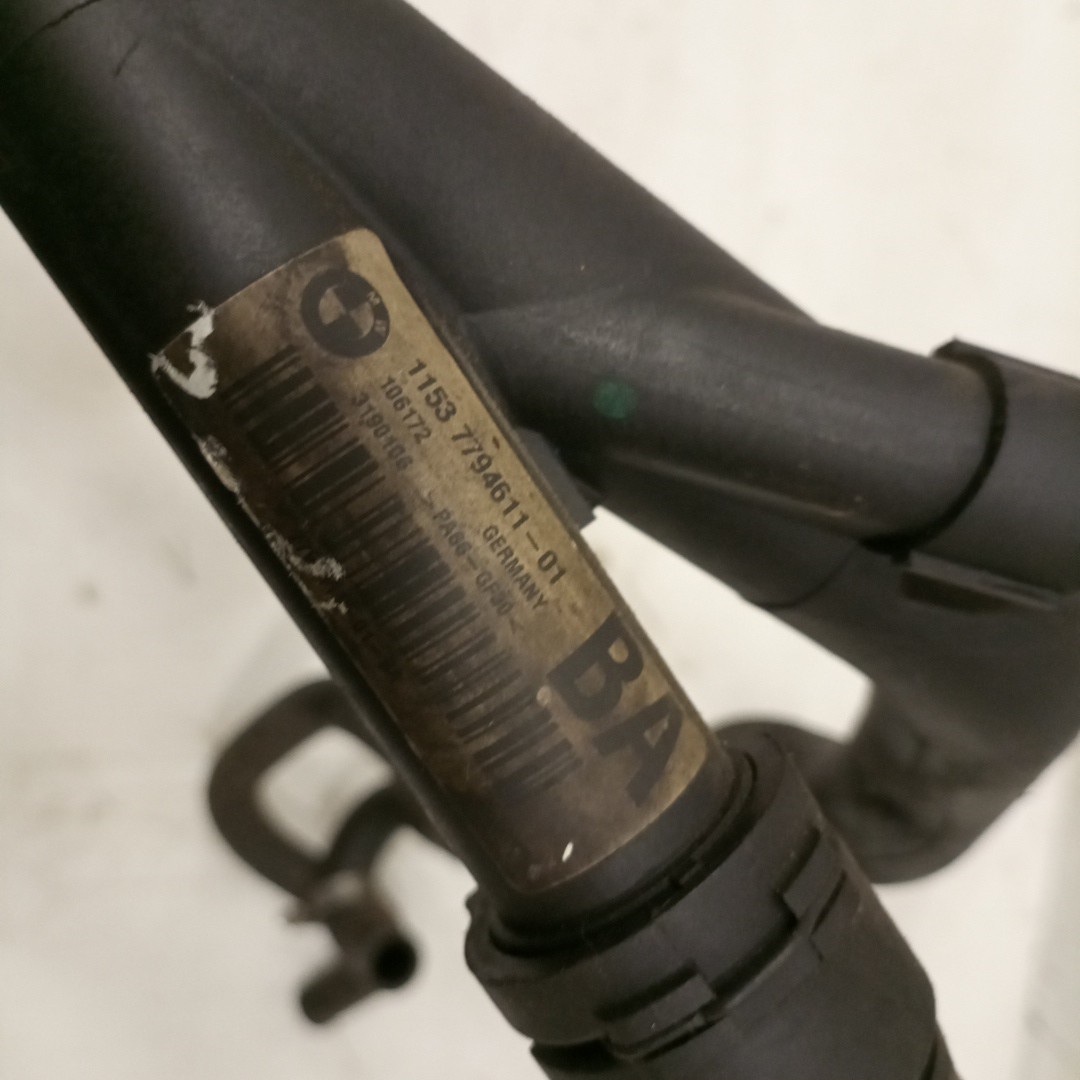 Tubo de Água BMW 3 (E90) | 04 - 12 Imagem-3