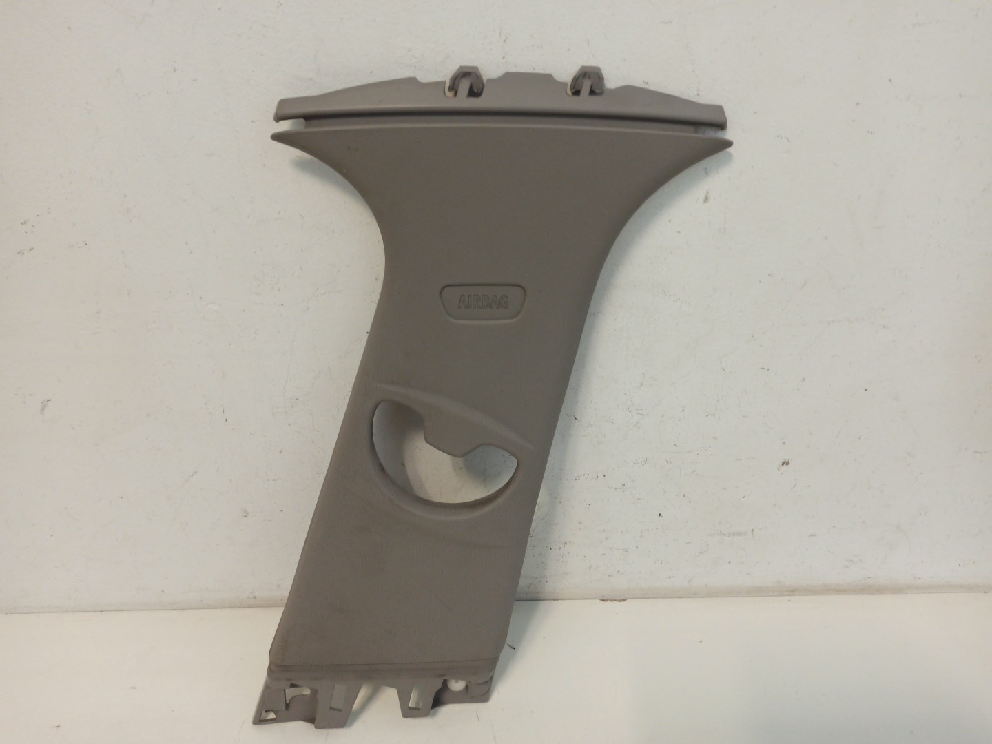 Moldura de pilar B direita BMW 1 (F20) | 11 - 19