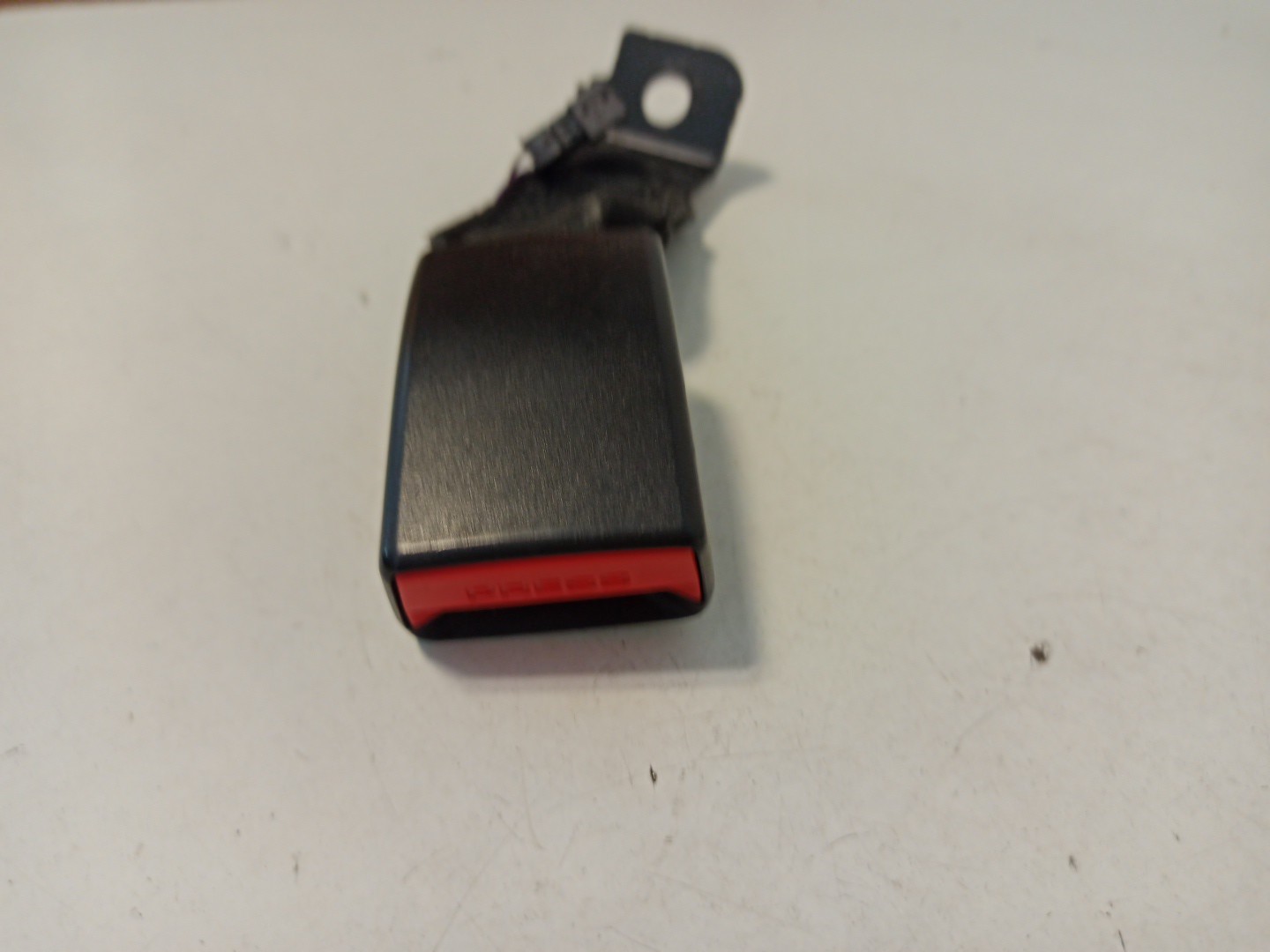 Encaixe cinto traseiro BMW 1 (F20) | 11 - 19 Imagem-4