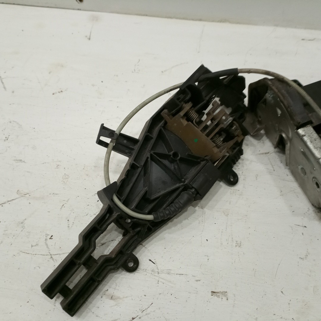 Mecanismo completo de fecho de porta da frente BMW 3 (E90) | 04 - 12 Imagem-1