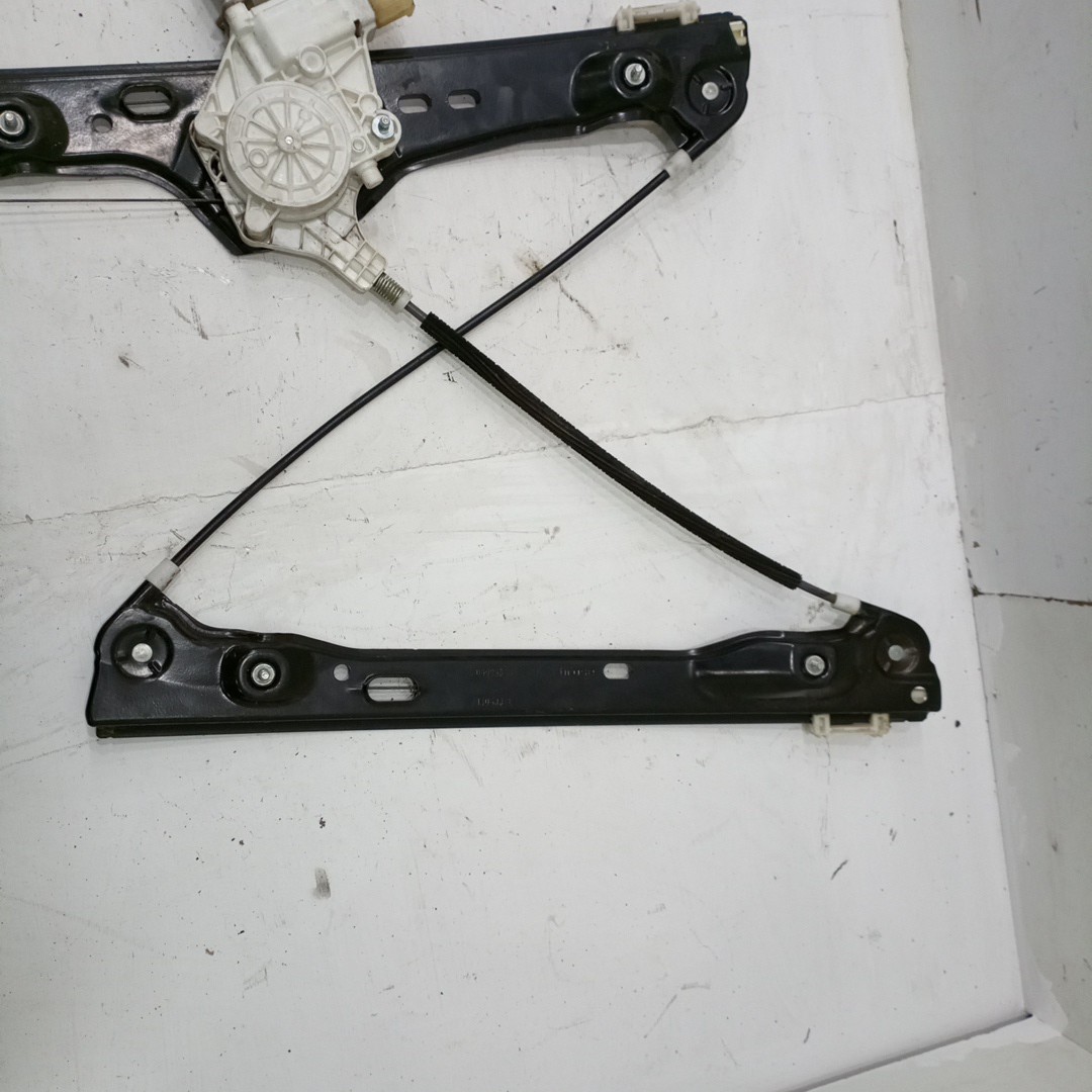 Elevador Frente Direito Elétrico BMW 3 (E90) | 04 - 12 Imagem-2