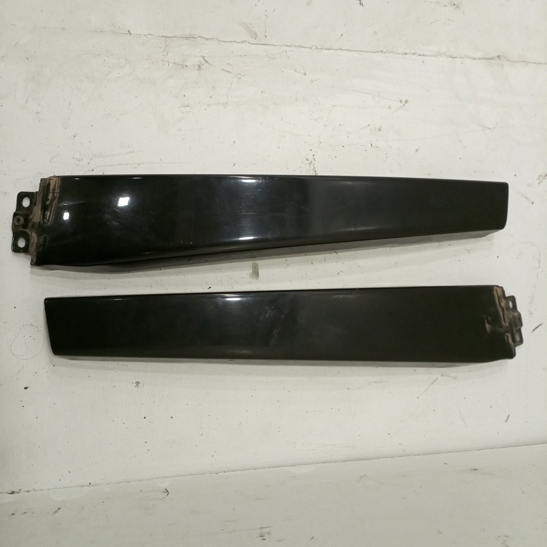 Acabamento exterior direito/ esquerdo AUDI A6 (4B2, C5) | 97 - 05