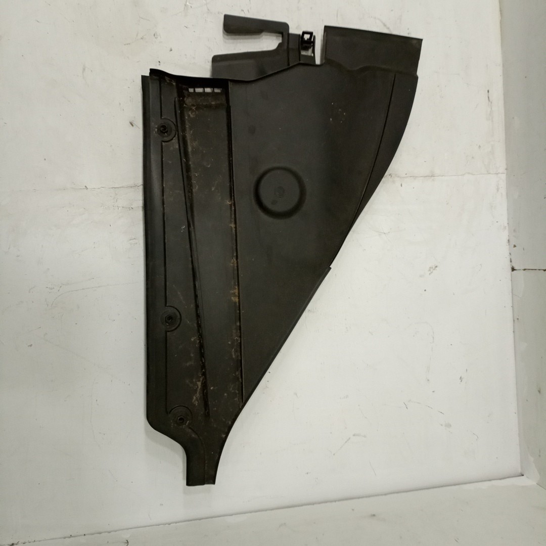 Acabamento de Torpedo BMW 1 (F21) | 11 -  Imagem-1