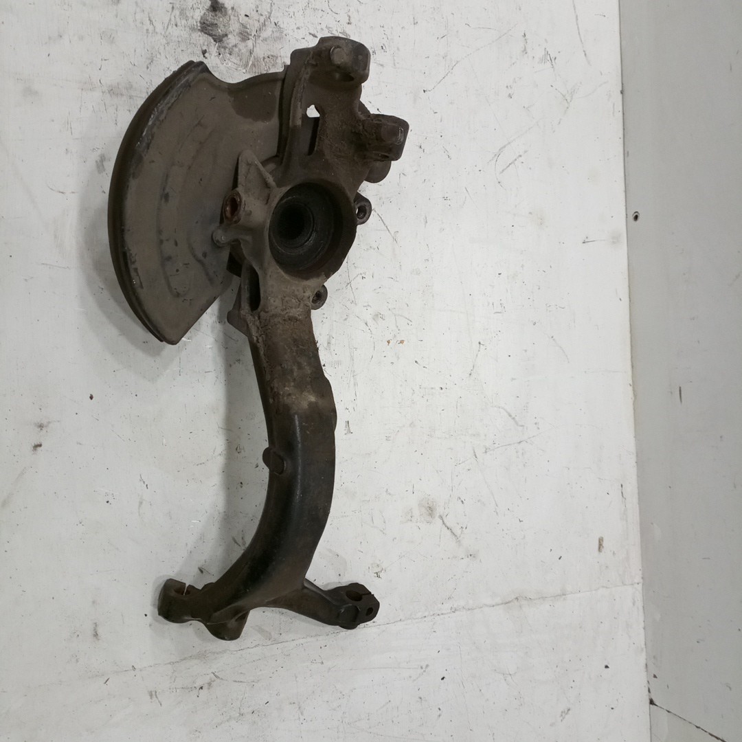 Manga de Eixo Frente Esquerda AUDI A4 Avant (8D5, B5) | 94 - 02 Imagem-3