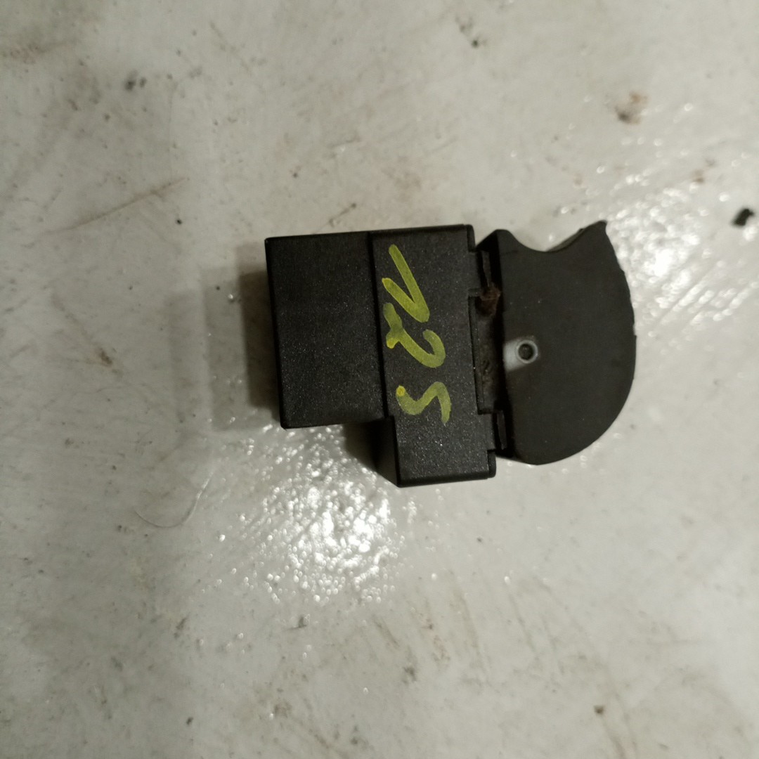Comutador de vidro frente direito AUDI A4 Avant (8E5, B6) | 00 - 05 Imagem-3