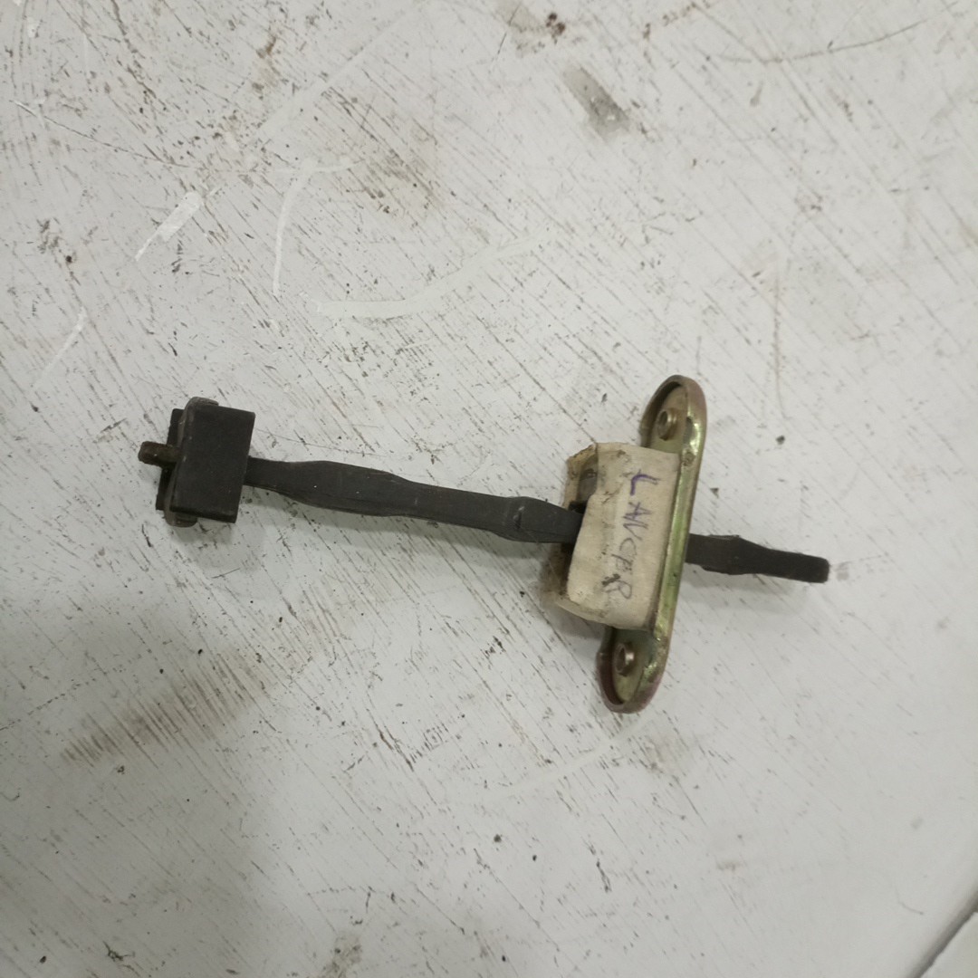 Esticador  / Limitador de porta MITSUBISHI LANCER VI (CJ_, CP_) | 95 - 03 Imagem-2