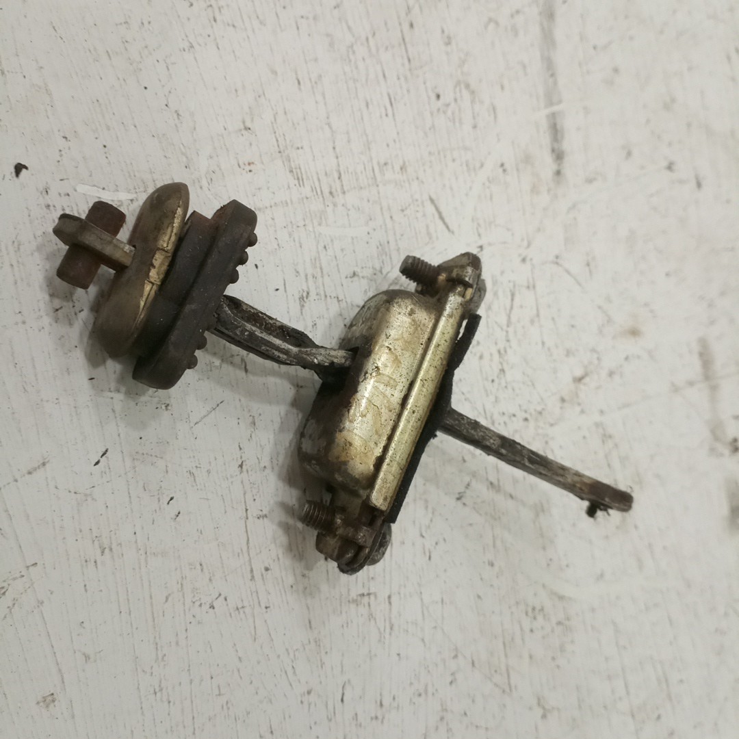 Esticador  / Limitador de porta ROVER 400 (RT) | 95 - 00 Imagem-2