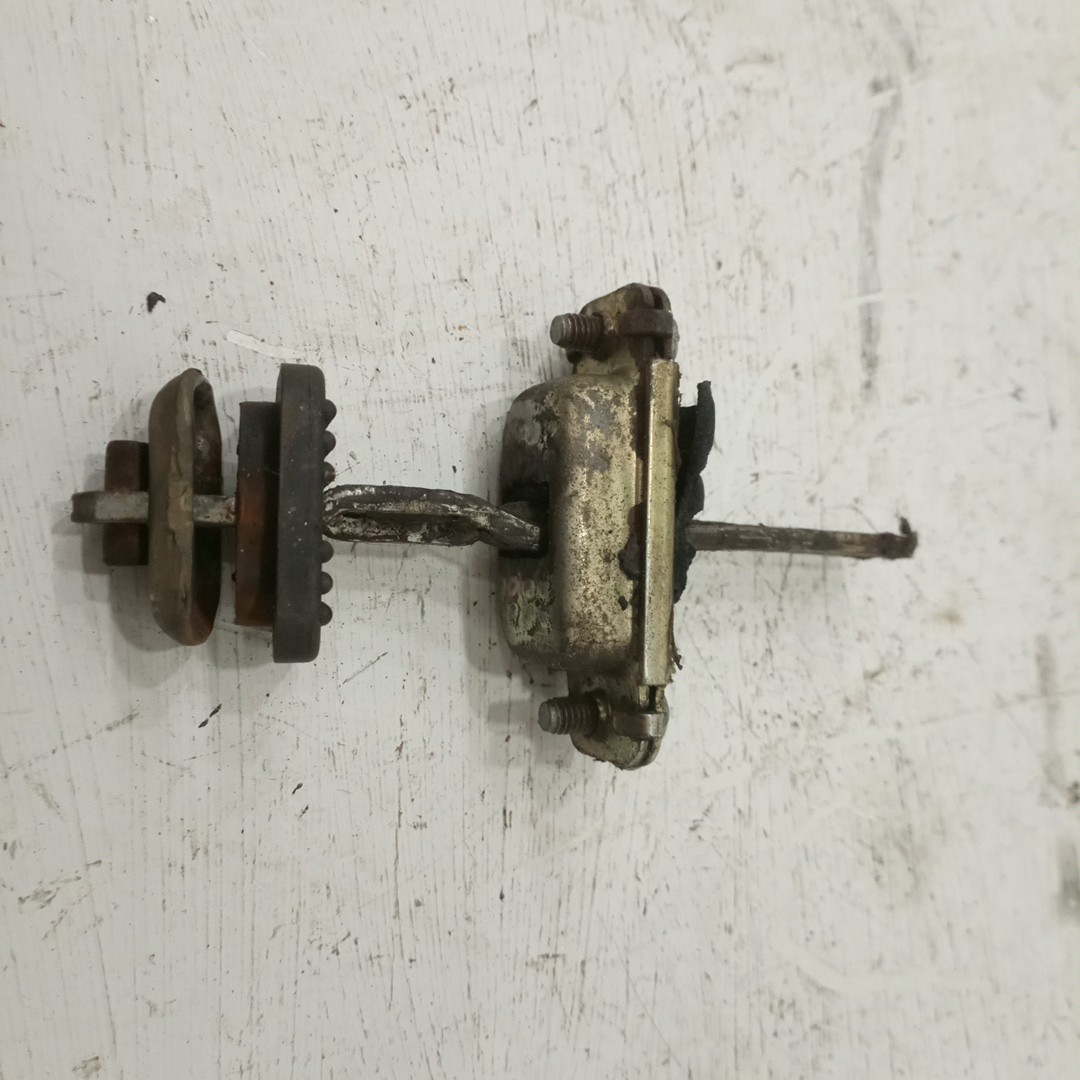 Esticador  / Limitador de porta ROVER 400 (RT) | 95 - 00 Imagem-3