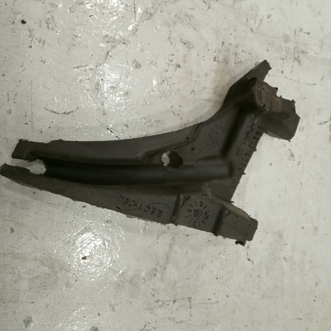 Acabamento exterior CITROEN BERLINGO (B9) | 08 - 